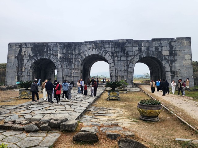 Những điểm tham quan, chiêm bái đầu xuân không thể bỏ qua ở xứ Thanh- Ảnh 3.