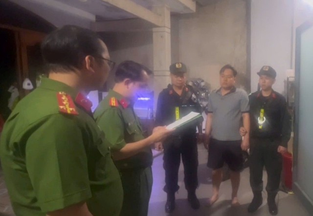 Bắt nhóm cho vay nặng lãi dưới mác ‘quỹ đầu tư, tư vấn tài chính’ với lãi suất lên tới 1095%/năm- Ảnh 2.