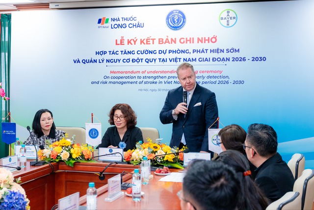 Long Châu và Bayer trở thành đối tác chiến lược 5 năm của Cục Phòng bệnh - Bộ Y tế,  trong Chương trình quốc gia phòng, chống và quản lý đột quỵ- Ảnh 3.
