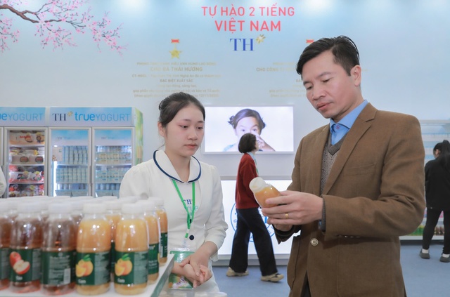 Tập đoàn TH lan tỏa tinh thần 'Tự hào hai tiếng Việt Nam' tại Hội chợ Mùa Xuân 2026- Ảnh 2.