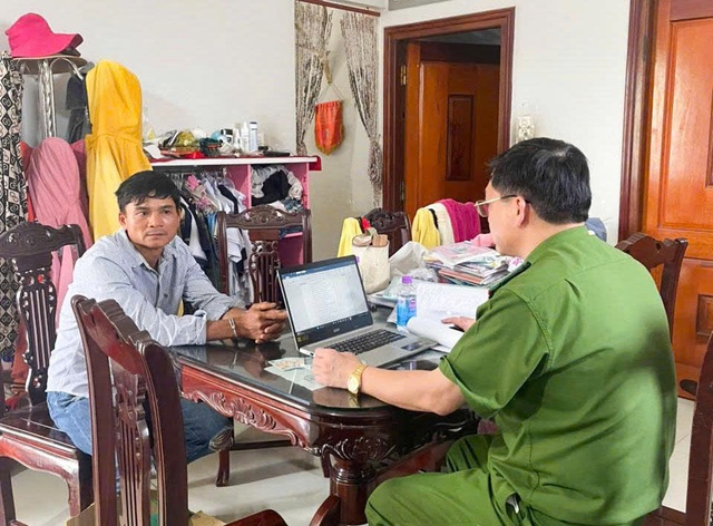 Bắt quả tang vợ chồng nuôi nhốt động vật nguy cấp, quý hiếm- Ảnh 1.