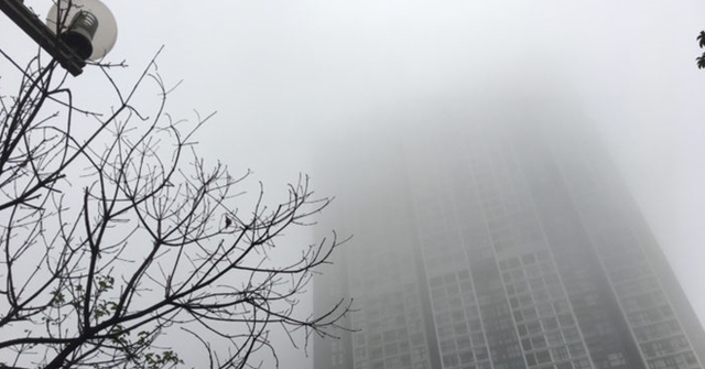 Sáng nay không khí ở Hà Nội duy trì ngưỡng xấu- Ảnh 1.