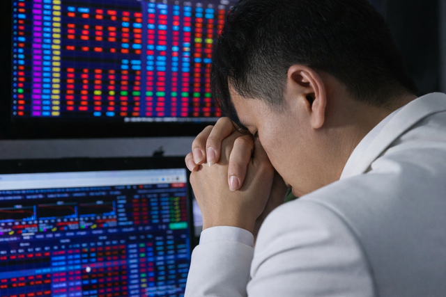 Xu hướng chứng khoán 6/2, hạn chế mua mới- Ảnh 1.