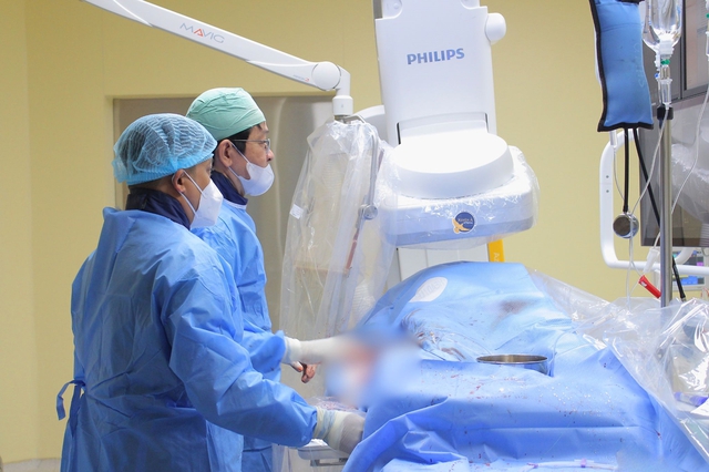 Cẩn thận nguy cơ nhồi máu cơ tim trong những ngày cận Tết- Ảnh 1.