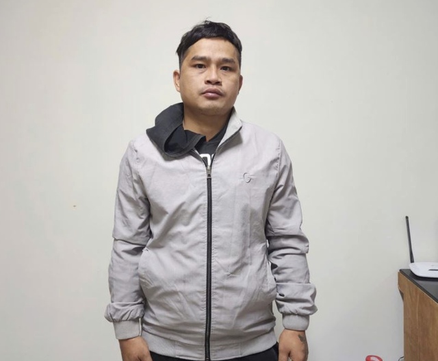 Phát hiện người đàn ông đánh bạc qua điện thoại- Ảnh 1.