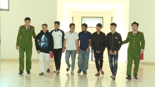 Triệu tập nhóm đối tượng tung tin giả bị 'công an đánh'- Ảnh 2.