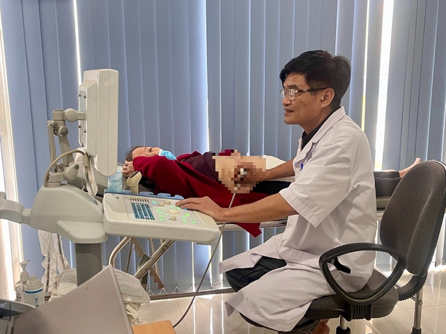 Đơn vị y tế góp phần xây dựng hình ảnh du lịch an toàn, thân thiện ở di sản thiên nhiên thế giới- Ảnh 2.