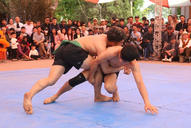 Sới vật ngày Xuân, để sân chơi là niềm tự hào của cộng đồng
Kỳ cuối: Duy trì tinh thần thượng võ trong đấu vật- Ảnh 1.