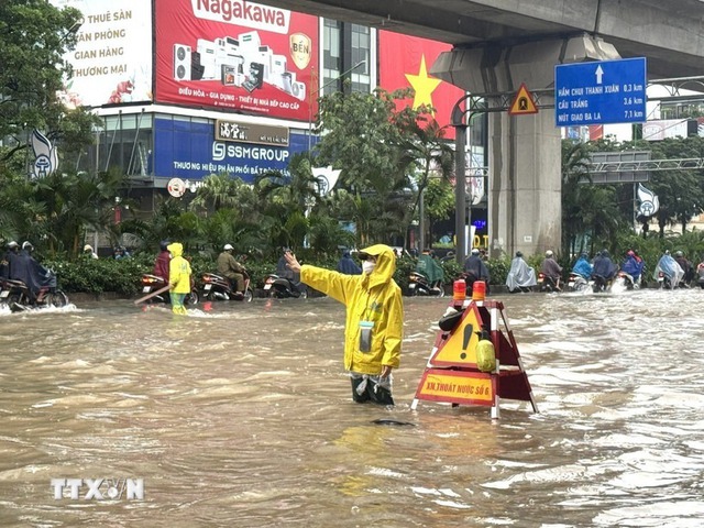 Hà Nội phân luồng một số tuyến đường phục vụ thi công dự án chống ngập úng- Ảnh 1.
