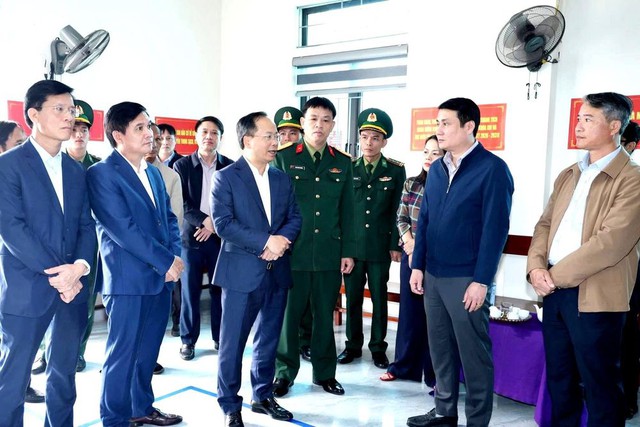 Khắp nẻo đường Hà Tĩnh rộn ràng trước ngày bầu cử- Ảnh 5.