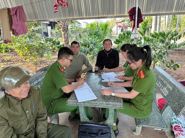 Đắk Lắk: Bảo đảm an ninh, trật tự phục vụ công tác bầu cử- Ảnh 4.