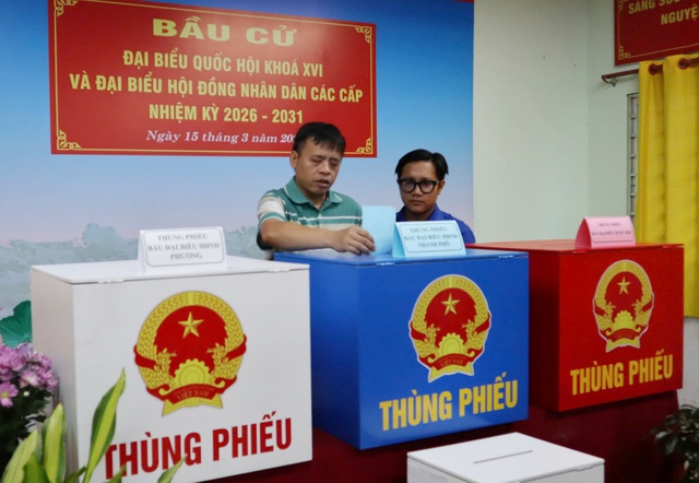 Lá phiếu bầu từ những người khiếm thị- Ảnh 3.