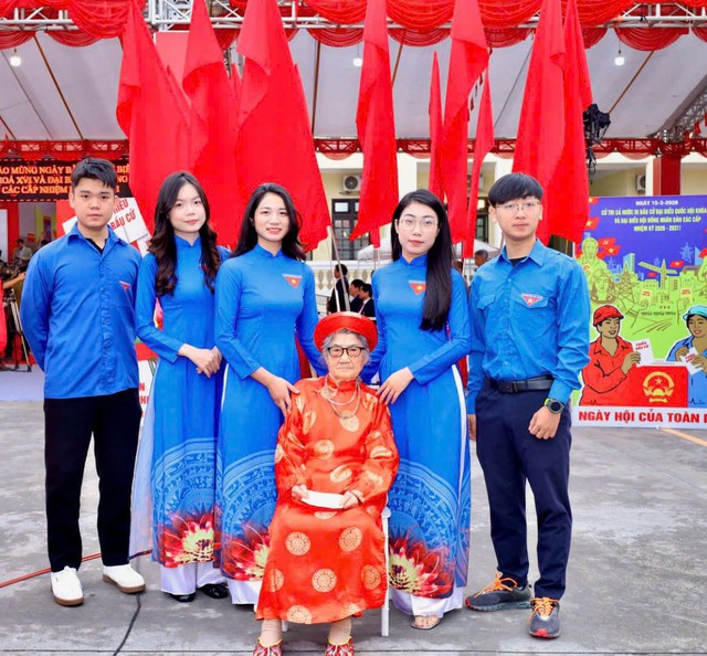 Tỷ lệ cử tri tham gia bầu cử 2026 tại Hải Phòng vượt trung bình cả nước- Ảnh 2.