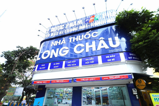 Long Châu chủ động bình ổn không tăng giá, đảm bảo nguồn cung thuốc và sản phẩm y tế thiết yếu - Ảnh 1.