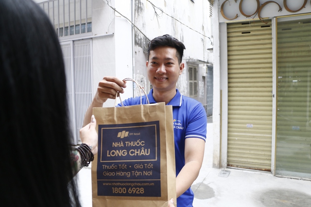 Long Châu chủ động bình ổn không tăng giá, đảm bảo nguồn cung thuốc và sản phẩm y tế thiết yếu - Ảnh 3.