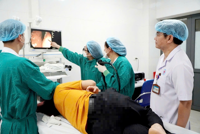 Y tế Hà Tĩnh tăng tốc nâng chất lượng hoạt động sau sắp xếp- Ảnh 1.