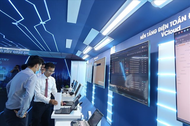 500.000 doanh nghiệp sẽ được hỗ trợ chuyển đổi số đến năm 2030- Ảnh 1. 500.000 doanh nghiệp sẽ được hỗ trợ chuyển đổi số đến năm 2030- Ảnh 1.