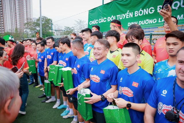 Herbalife Việt Nam cùng Liên đoàn Bóng đá Việt Nam tiếp sức Đội tuyển Bóng đá Quốc gia Việt Nam chuẩn bị cho mùa giải mới 2026- Ảnh 5.