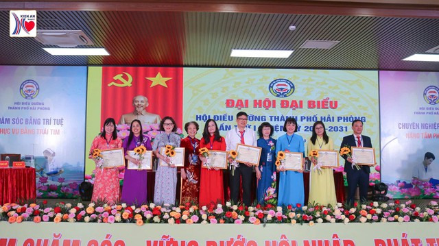 Hải Phòng tổ chức Đại hội Hội Điều dưỡng lần thứ I mở ra định hướng phát triển mới trong chăm sóc sức khỏe người bệnh- Ảnh 4.