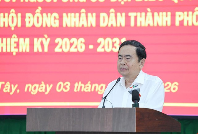 Chủ tịch Quốc hội dự tiếp xúc cử tri với người ứng cử ĐBQH khóa XVI tại TPHCM- Ảnh 2.