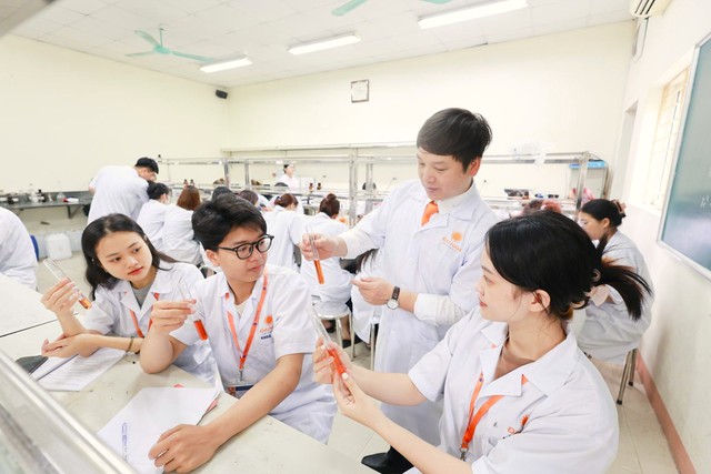 Mức học phí cụ thể của loạt trường đại học, trong đó có Y Dược- Ảnh 1. Mức học phí cụ thể của loạt trường đại học, trong đó có Y Dược- Ảnh 1.