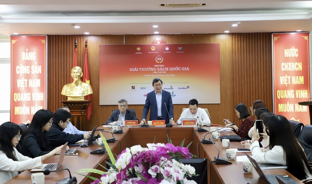 50 tác phẩm được đề xuất trao Giải thưởng Sách Quốc gia lần thứ VIII- Ảnh 1. 50 tác phẩm được đề xuất trao Giải thưởng Sách Quốc gia lần thứ VIII- Ảnh 1.