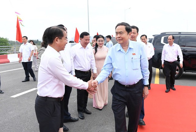 Chủ tịch Quốc hội dự lễ khởi động dự án chào mừng Ngày bầu cử tại Đồng Nai- Ảnh 1.