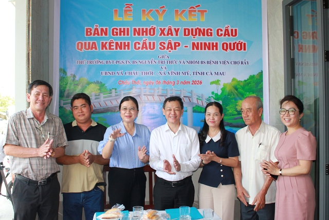 Một cây cầu – nhịp nối hai bờ kênh và những tấm lòng- Ảnh 3.