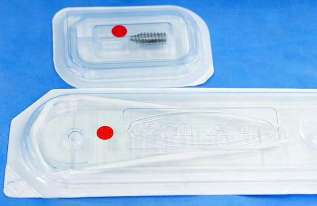 Thay dây chằng khớp gối nhân tạo – bước tiến mới của y tế Tây Nam bộ- Ảnh 2.