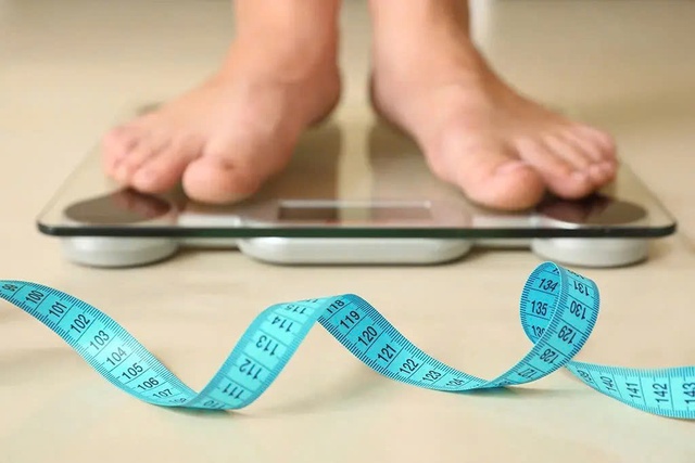 Nhịn ăn một bữa có giúp giảm cân nhanh hơn không?- Ảnh 1.