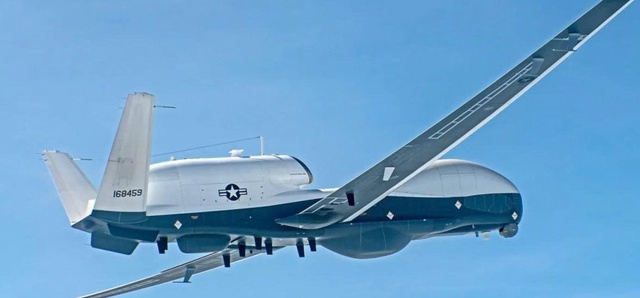 UAV 'mắt thần' của Mỹ mất tích bí ẩn trên Vịnh Ba Tư- Ảnh 1.