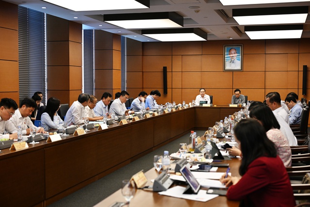 Chủ tịch Quốc hội: Phải bảo vệ cán bộ dám nghĩ, dám làm, dám chịu trách nhiệm- Ảnh 2.