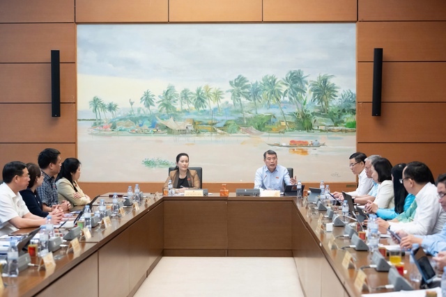 Thủ tướng Lê Minh Hưng: Thể chế như 'con đường' tạo hành lang thông thoáng cho 'cỗ xe' kinh tế phát triển- Ảnh 3. Thủ tướng Lê Minh Hưng: Thể chế như 'con đường' tạo hành lang thông thoáng cho 'cỗ xe' kinh tế phát triển- Ảnh 3.