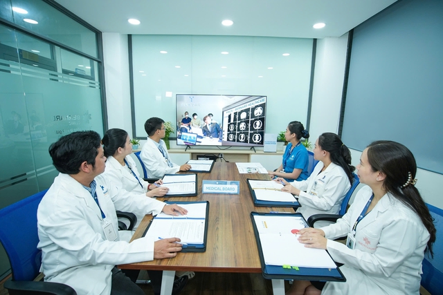 Từ nỗi sợ ‘bỏ sót’ đến hành trình gõ cửa y học Nhật Bản- Ảnh 3.