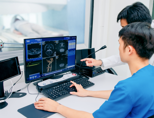 3 lớp đọc chéo và ‘tấm lưới an toàn’ cho người đi tầm soát- Ảnh 2.