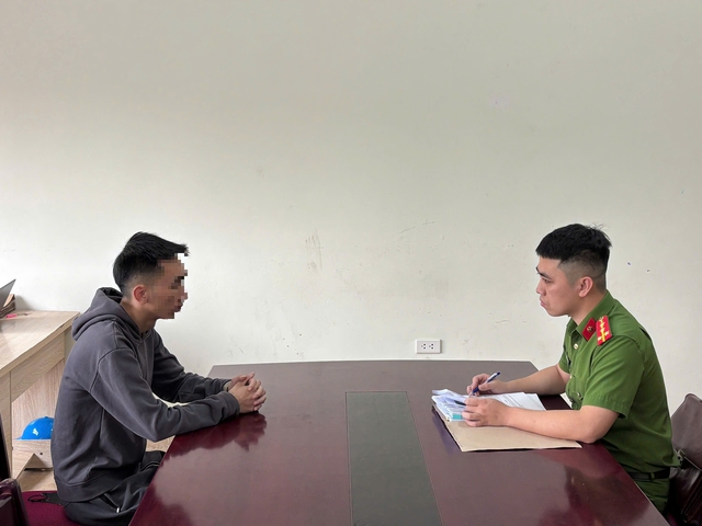 Chém đứt gân tay người khác do mâu thuẫn- Ảnh 1.