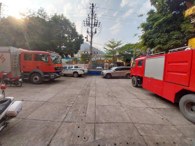 Giấu hồ sơ của công an, chủ xe Mercedes bị khởi tố- Ảnh 1.