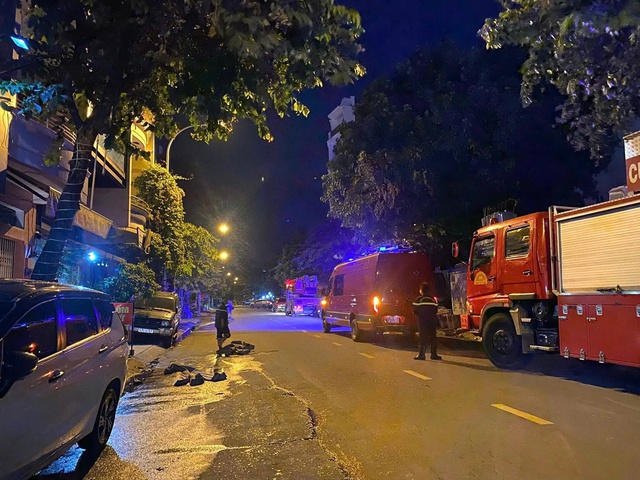 TPHCM: Cháy dãy nhà trọ lúc rạng sáng, 7 người thương vong- Ảnh 1.