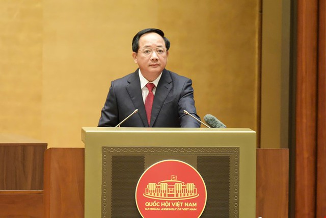 Công tác chính trị, tư tưởng: Nhiệm vụ 'không có khoảng trống' trong xây dựng Đảng- Ảnh 3.