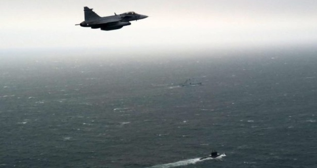 Thụy Điển điều máy bay chiến đấu Gripen truy dấu tàu ngầm lớp Kilo của Nga- Ảnh 1.