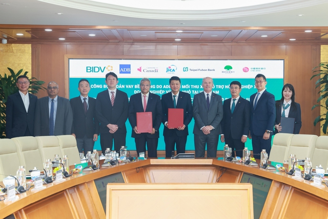 ADB, BIDV và các đối tác công bố khoản vay bền vững 250 triệu USD- Ảnh 1. ADB, BIDV và các đối tác công bố khoản vay bền vững 250 triệu USD- Ảnh 1.