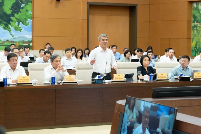 Làm rõ thẩm quyền HĐND, UBND, Chủ tịch UBND trong Luật Thủ đô (sửa đổi)- Ảnh 2. Làm rõ thẩm quyền HĐND, UBND, Chủ tịch UBND trong Luật Thủ đô (sửa đổi)- Ảnh 2.