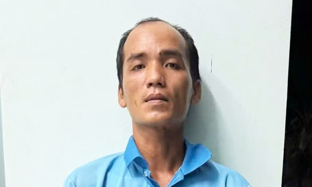 Xin đi nhờ xe rồi dụ dỗ bé gái vào quán cà phê chòi để 'làm trò đồi bại'- Ảnh 1. Xin đi nhờ xe rồi dụ dỗ bé gái vào quán cà phê chòi để 'làm trò đồi bại'- Ảnh 1.