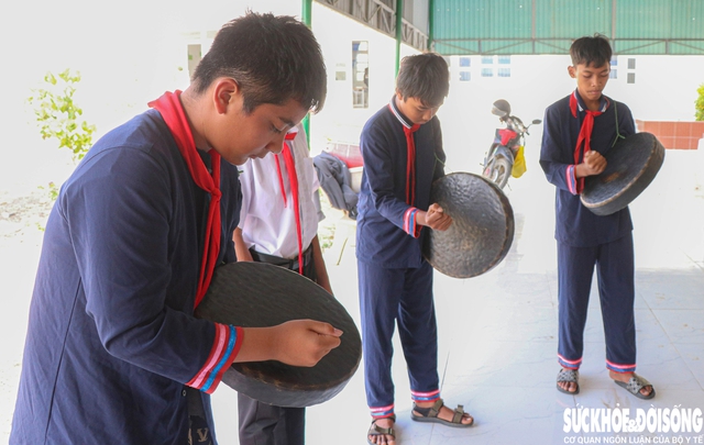 Âm vang Mã La giữa sân trường vùng cao Khánh Hòa- Ảnh 2.