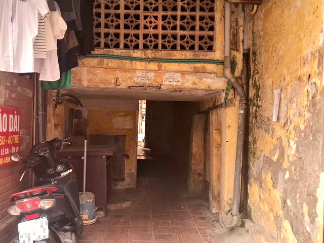 Tận thấy sự 'cũ kỹ' của Khu tập thể Thanh Xuân Bắc trước đề xuất cải tạo- Ảnh 15. Tận thấy sự 'cũ kỹ' của Khu tập thể Thanh Xuân Bắc trước đề xuất cải tạo- Ảnh 15.