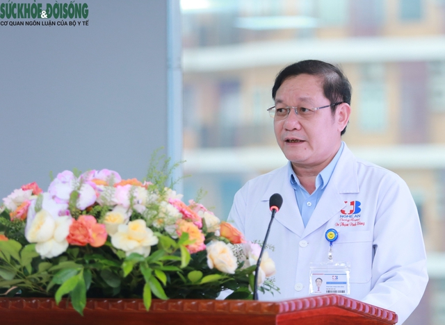 Nghệ An gỡ 'nút thắt' cho Bệnh viện Ung bướu, hướng tới trung tâm điều trị chuyên sâu- Ảnh 2.