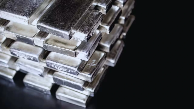 Metals Focus dự báo giá bạc có thể tăng mạnh do thiếu hụt nguồn cung- Ảnh 1.