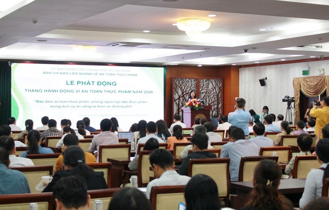 Bộ trưởng Bộ Y tế: Quản lý an toàn thực phẩm sẽ theo chuỗi giá trị – từ sản xuất đến bàn ăn- Ảnh 2. Bộ trưởng Bộ Y tế: Quản lý an toàn thực phẩm sẽ theo chuỗi giá trị – từ sản xuất đến bàn ăn- Ảnh 2.