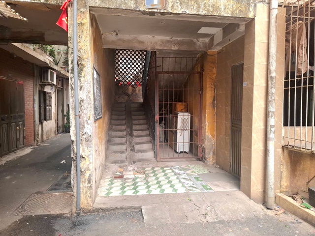 Tận thấy sự 'cũ kỹ' của Khu tập thể Thanh Xuân Bắc trước đề xuất cải tạo- Ảnh 4. Tận thấy sự 'cũ kỹ' của Khu tập thể Thanh Xuân Bắc trước đề xuất cải tạo- Ảnh 4.