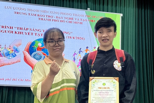 Hành trình 'không bóng tối' của chàng trai khiếm thị Võ Đăng Khoa- Ảnh 5.